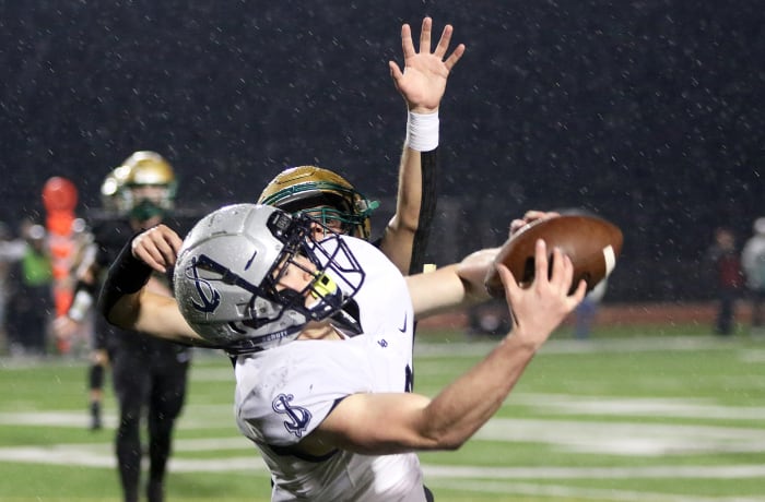a Jesuit Lake Oswego football Oregon November 3 2023 Dan Brood 42